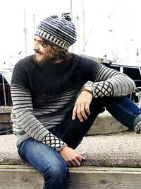 Как связать для мужчин мужской пуловер с полосатым узором