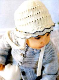 Как связать  детская шапка на завязках с оборками