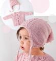  детская шапочка на завязках с помпоном и жакет на пуговицах фото к описанию
