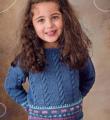  детский пуловер с цветным орнаментом и косами фото к описанию