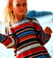  пуловер для детей с разноцветными полосами фото к описанию