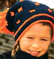  детская шапка с контрастными точками фото к описанию