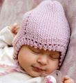  шапочка для младенца с декоративной каймой фото к описанию
