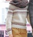 Спицами пуловер с цветной полосой и объемный узорчатый шарф фото к описанию