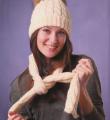 Спицами шапочка с меховым помпоном и шарфик фото к описанию